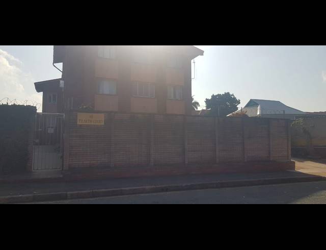 3 BEDROOM FLAT SOLD IN GLENWOOD